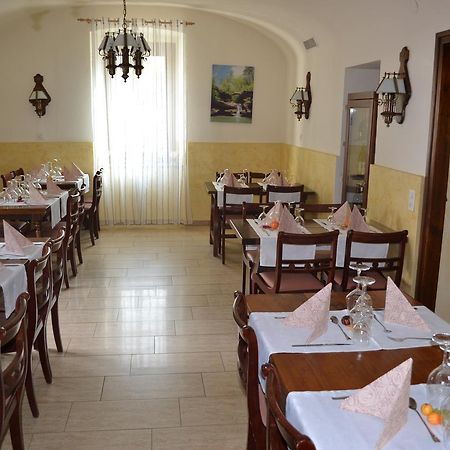 مبيت وإفطار Cugnasco Ristorante Del Ponte المظهر الخارجي الصورة